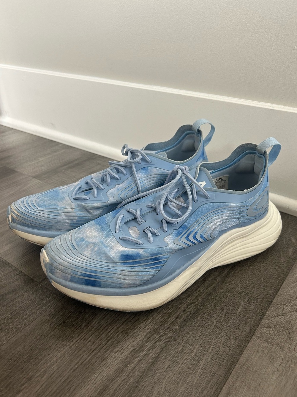 APL Men's Streamline Sky Blue/Tie Dye Sneakers